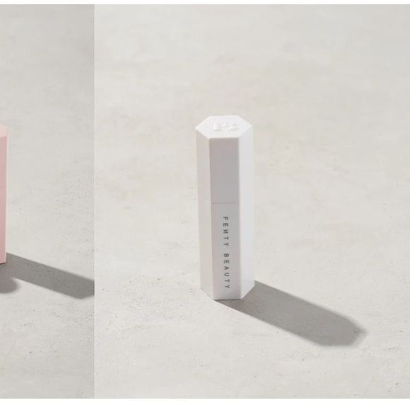 Fenty Beauty Portable Highlighter Brush 140 - Picture 4 of 8